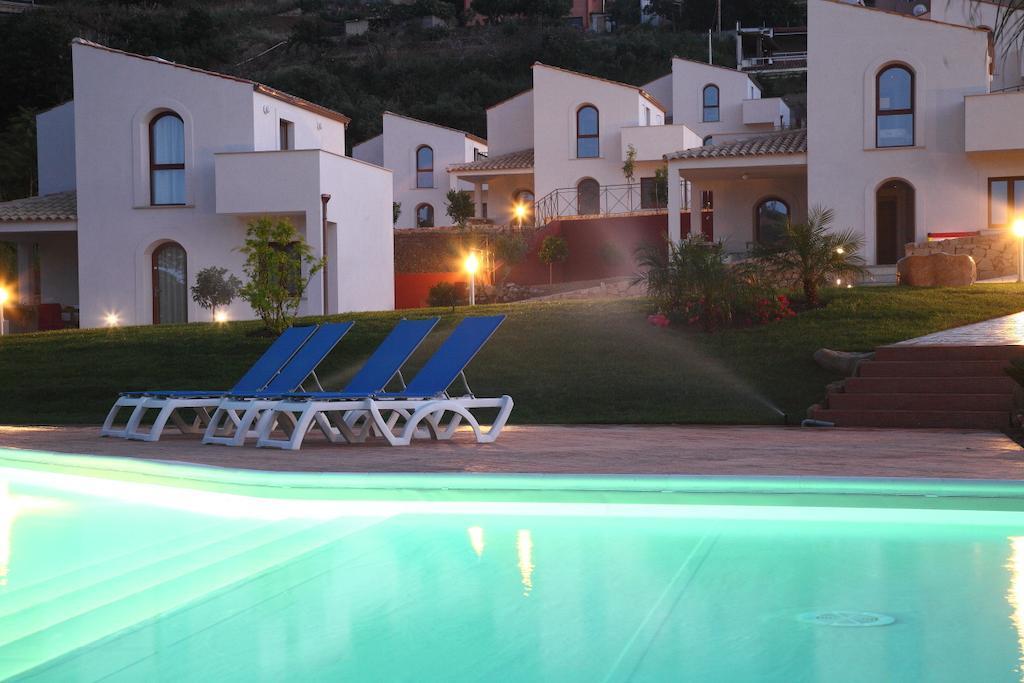 Cefalu In Casa Ruang foto